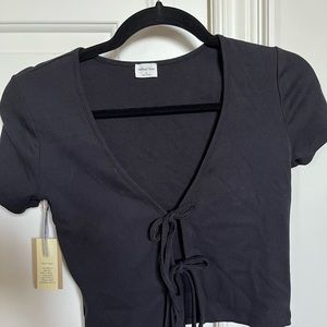 Aritzia crop top